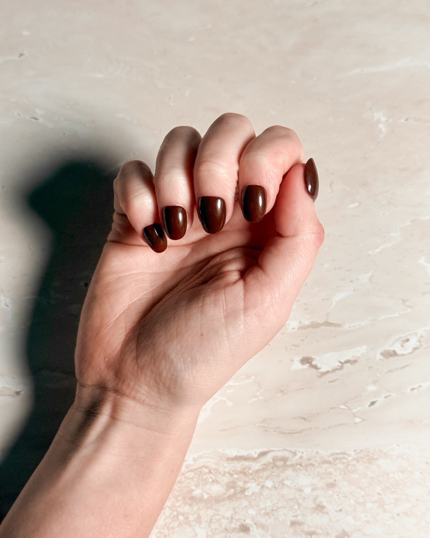 Truffle — Oval Press-On Nails