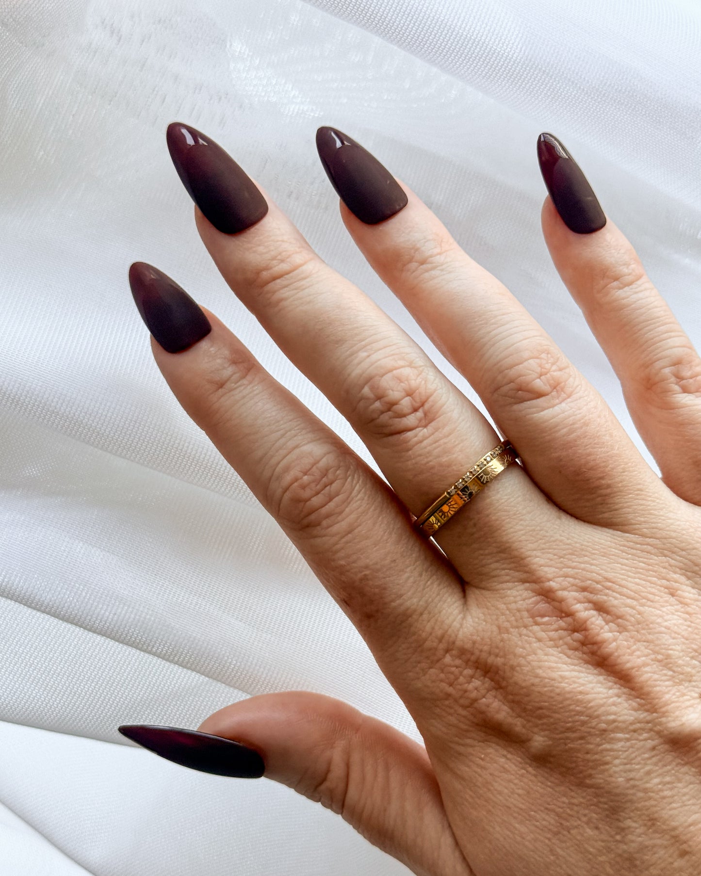 Espresso Martini — Medium Almond Press-On Nails