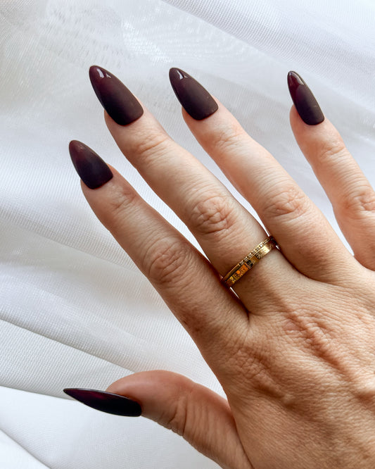 Espresso Martini — Medium Almond Press-On Nails