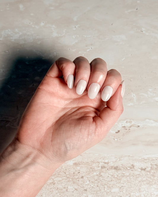 Porcelain — Oval Press-On Nails