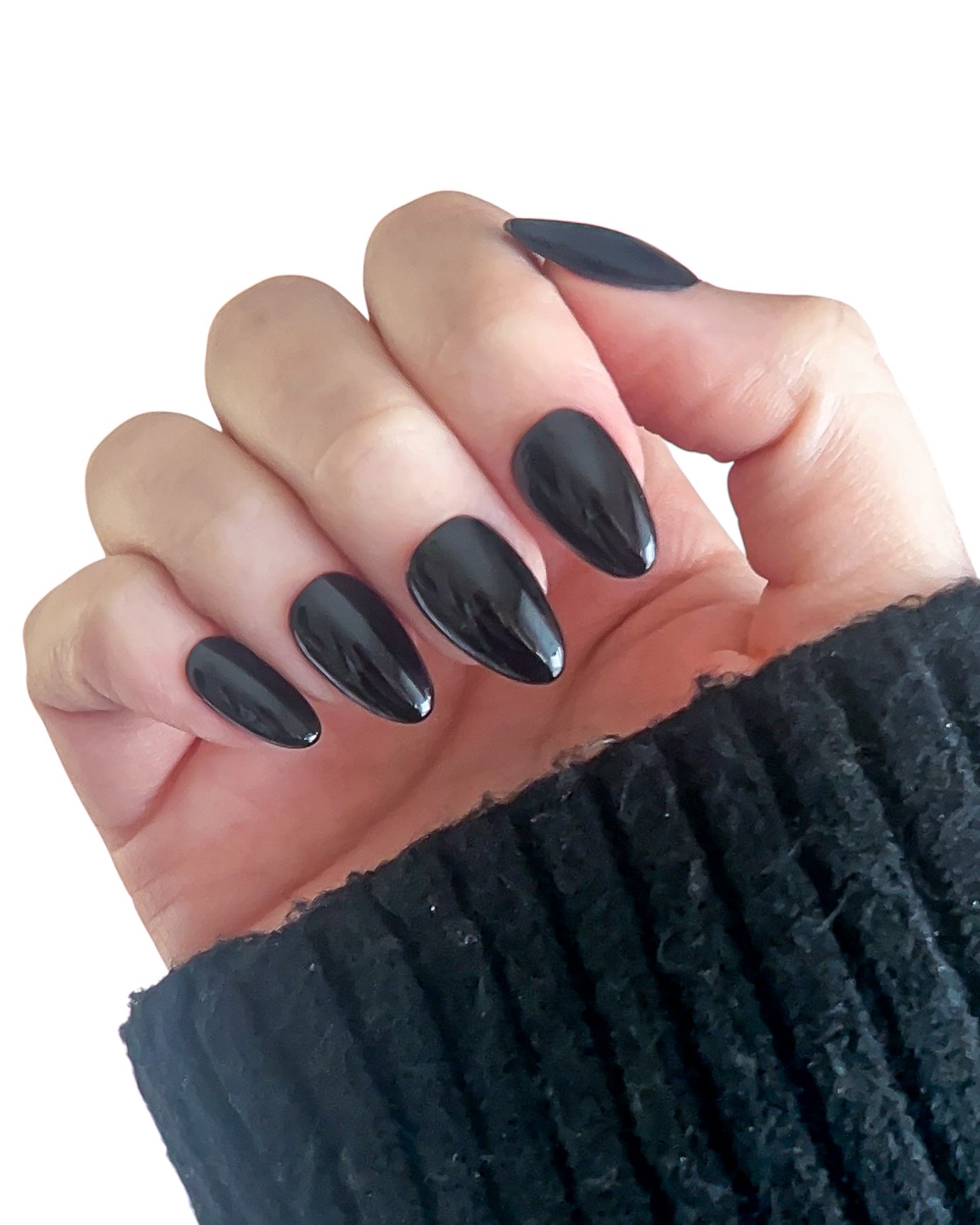 Noir — Almond Press-On Nails