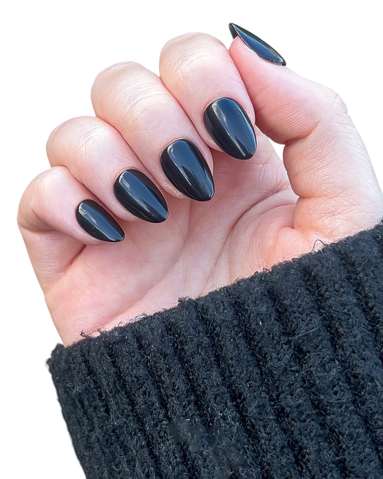Noir — Almond Press-On Nails